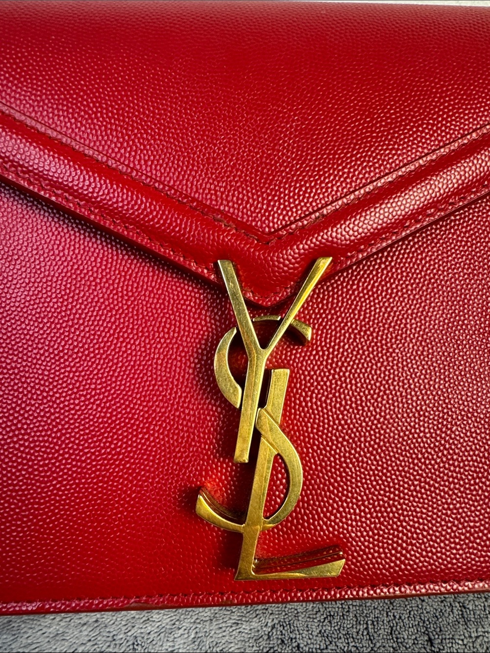 YSL Saint Laurent Cassandre Red Leather Chain Shoulder Bag - Picture 3 of 16